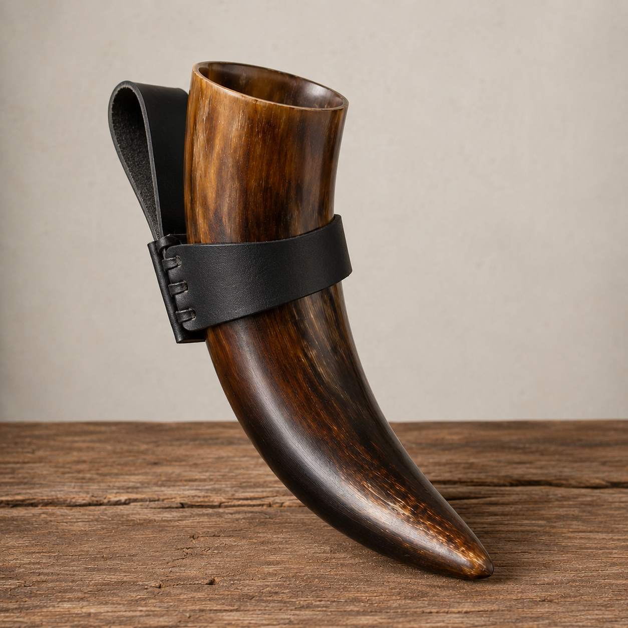 Medium Drinking Horn with Leather Belt Frog